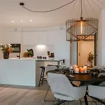 Apartamento Casiola - Beautiful Overlooking The Marina With Parking Ostende