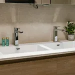 Casiola - Beautiful Overlooking The Marina With Parking Apartamento *