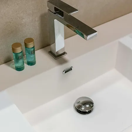 Casiola - Beautiful Overlooking The Marina With Parking