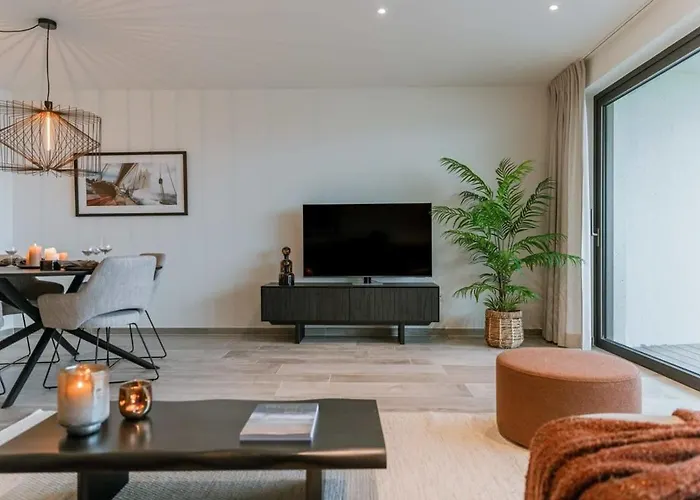 Appartement Casiola - Beautiful Overlooking The Marina With Parking Oostende