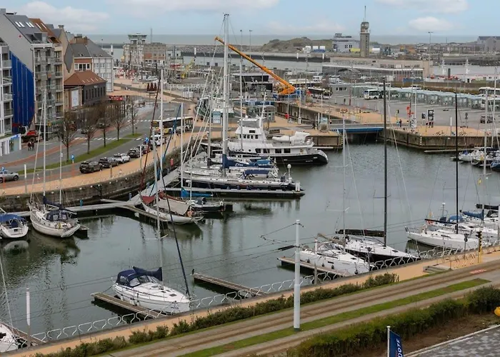 Casiola - Beautiful Overlooking The Marina With Parking Oostende