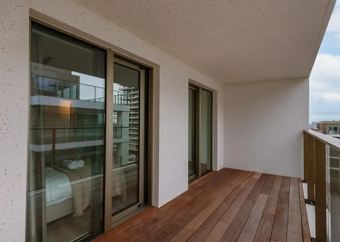 Casiola - Beautiful Overlooking The Marina With Parking